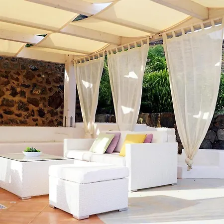 Holiday home Vento Del Sud Martingana